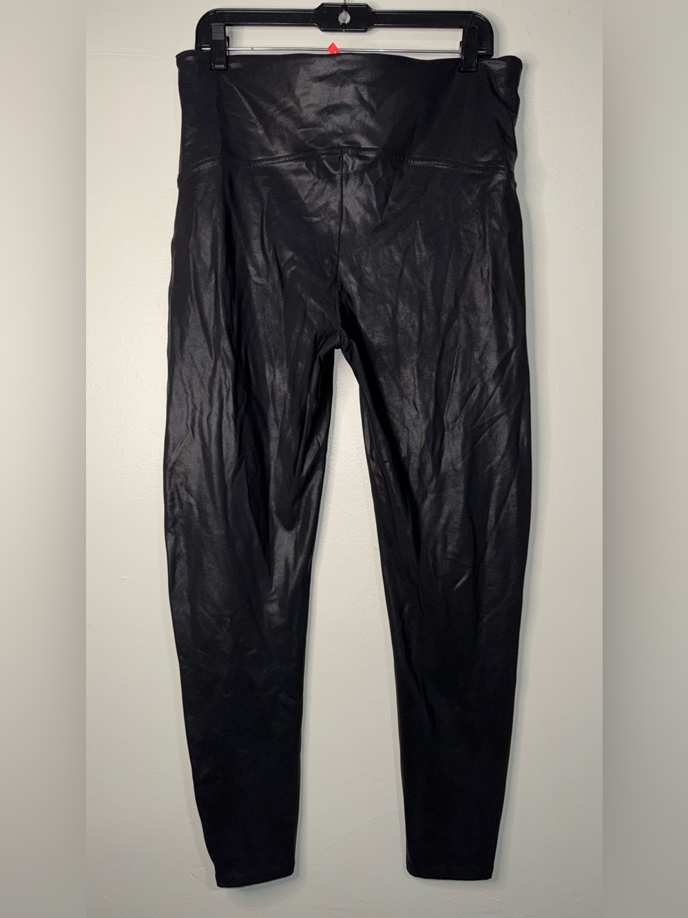 SPANX Black Leggings with Red Brand Tag - Picture 9 of 10